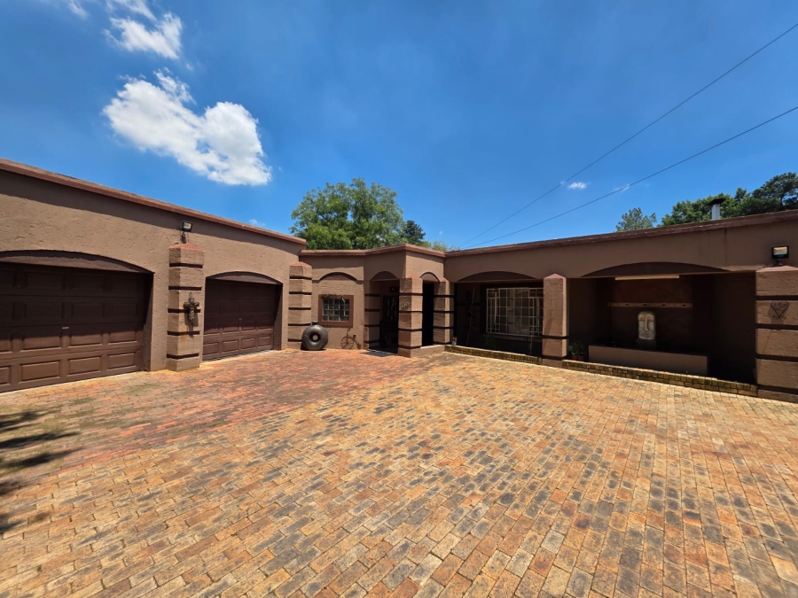 3 Bedroom Property for Sale in Sasolburg Ext 4 Free State